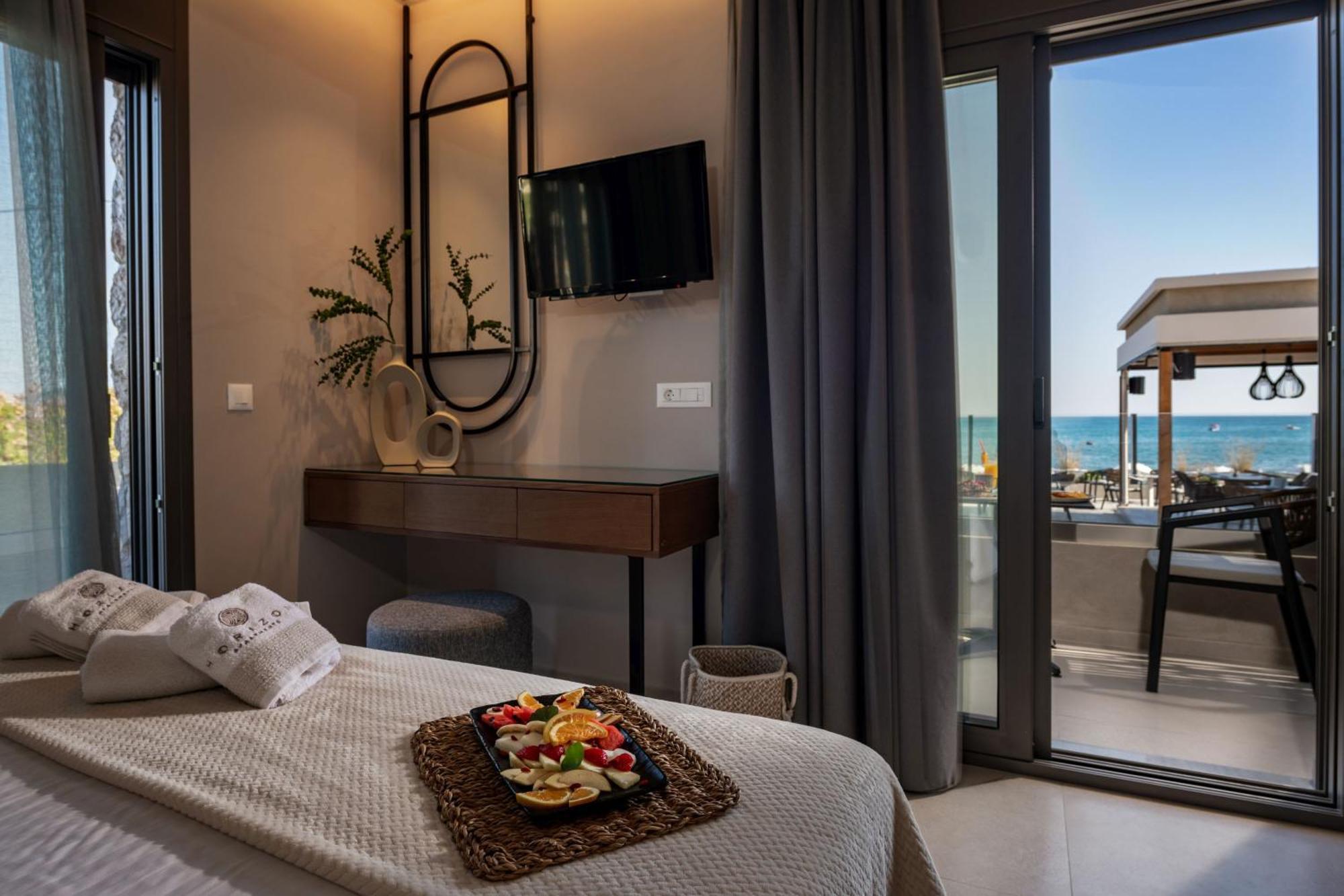 Horizon Apartments - Beachfront Luxury, By Zantewize Лаганас Экстерьер фото